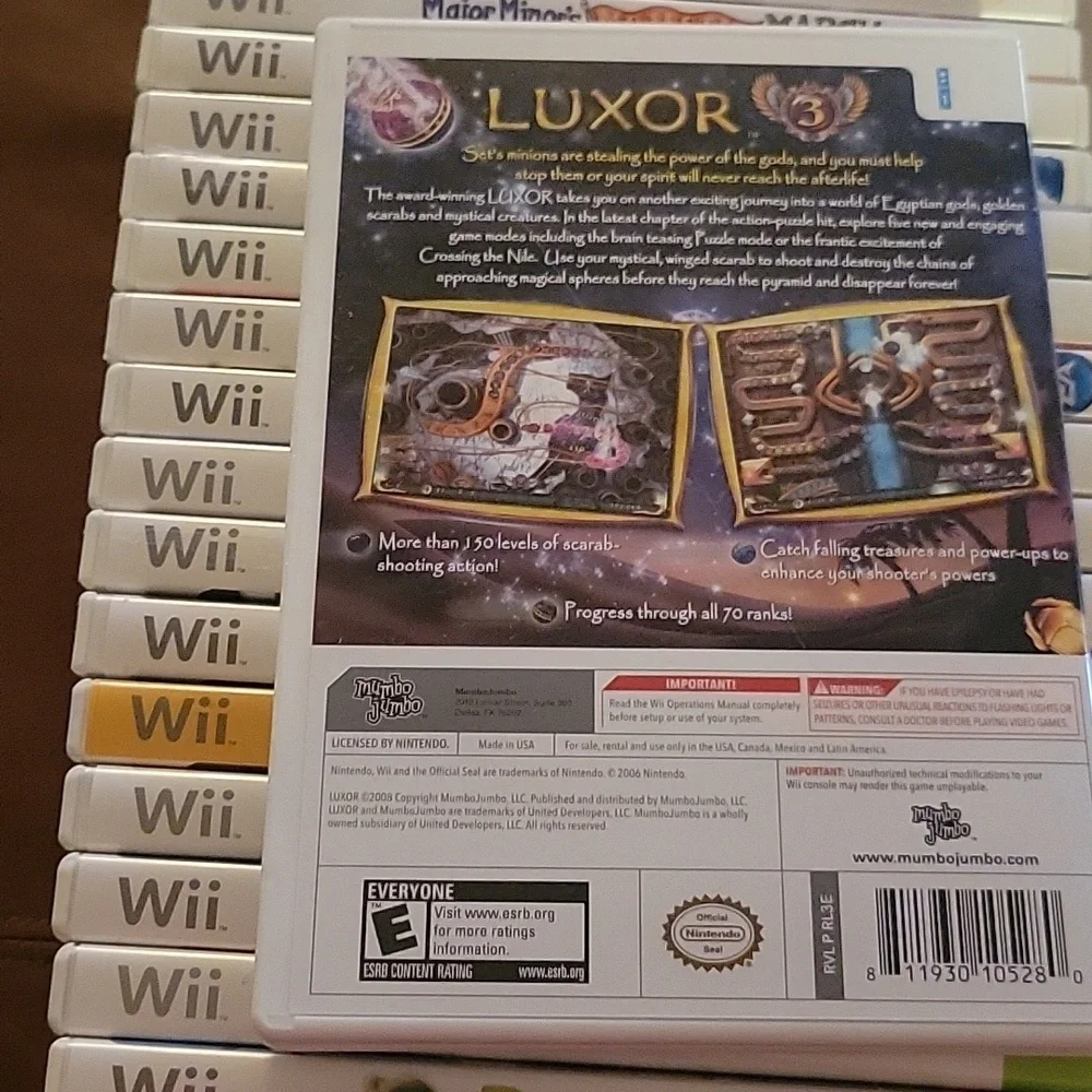 LUXOR 3 - Wii Game No Visable Stratches Original Case & Paper Inserts Like New